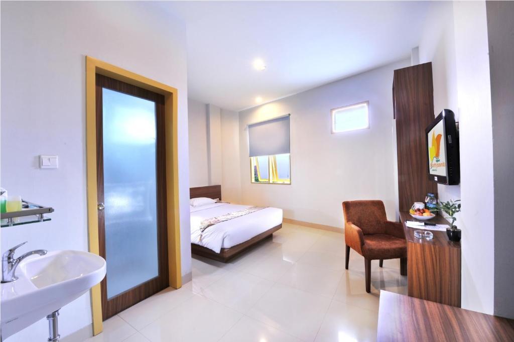 Paramita Hotel Pekanbaru Room photo